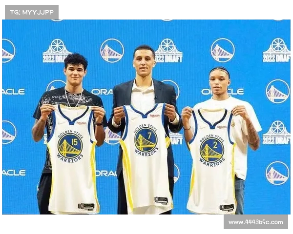 NBA各队新赛季阵容大揭秘:明星球员加盟与新秀崛起引发关注 NBA各队新赛季阵容大揭秘:明星球员加盟与新秀崛起引发关注