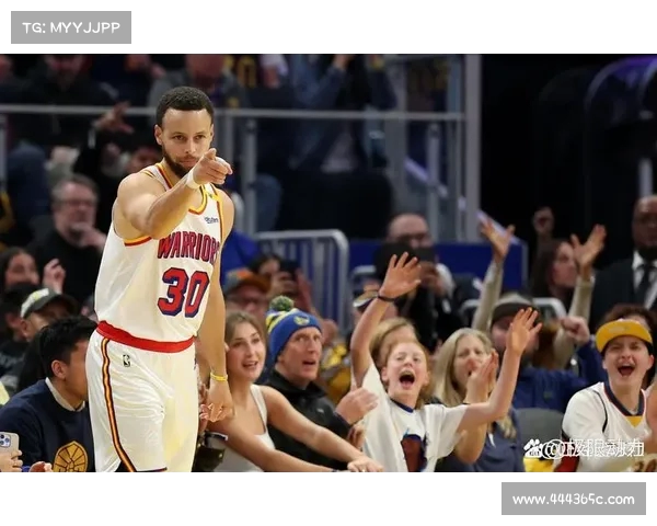 精彩重播回顾NBA赛场激烈对决每个瞬间都不容错过